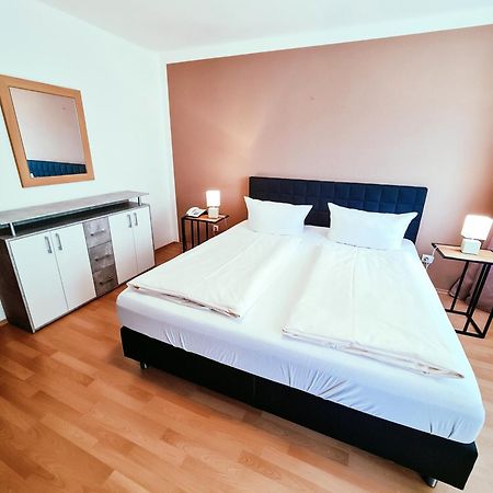 Zentral Hotel Bad Füssing Екстериор снимка