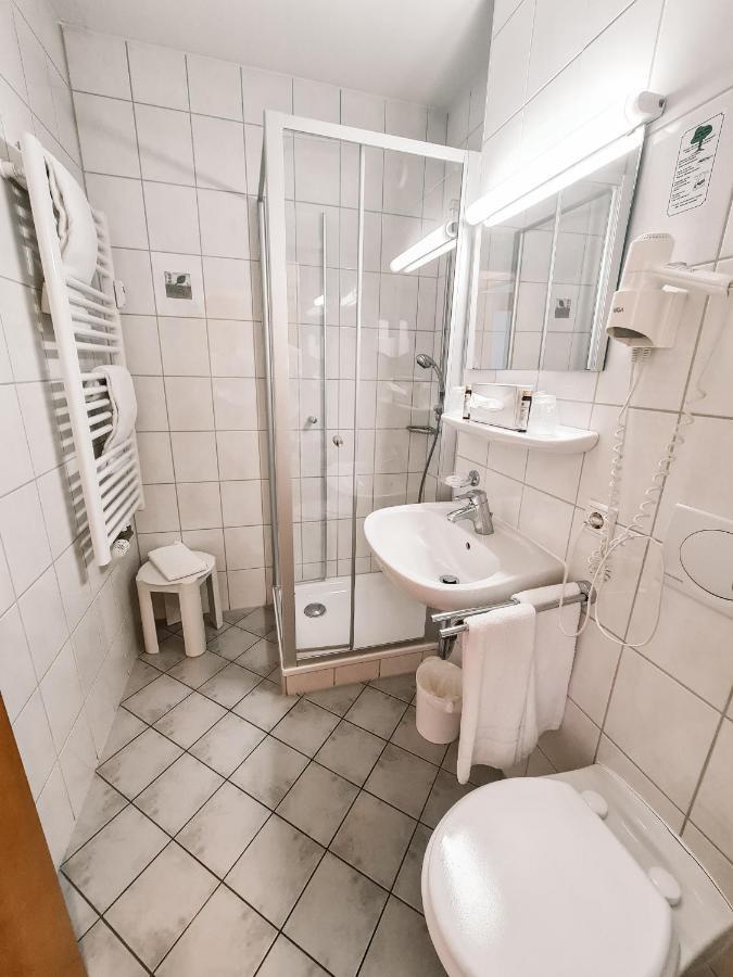 Zentral Hotel Bad Füssing Екстериор снимка