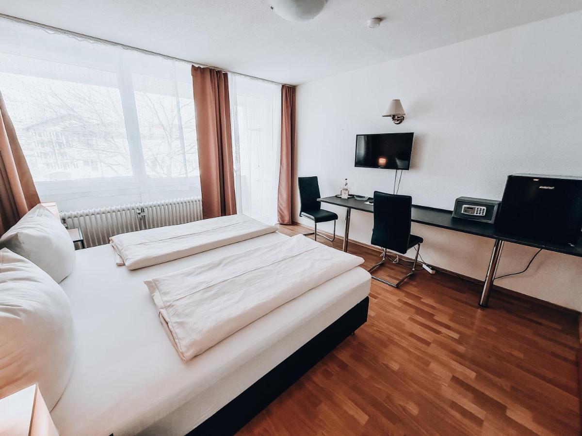 Zentral Hotel Bad Füssing Екстериор снимка